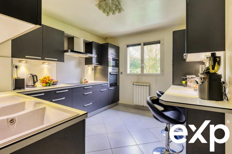 Maison - 125 m² - 5 pièces