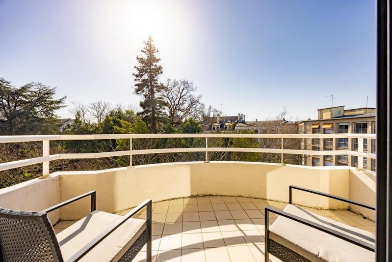 Appartement - 104 m² - 4 pièces