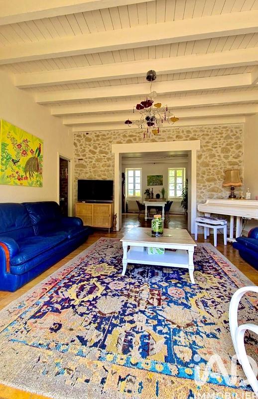 Maison - 450 m² - 15 pièces