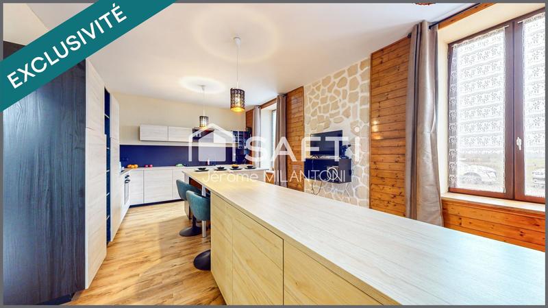 Maison - 311 m² - 10 pièces