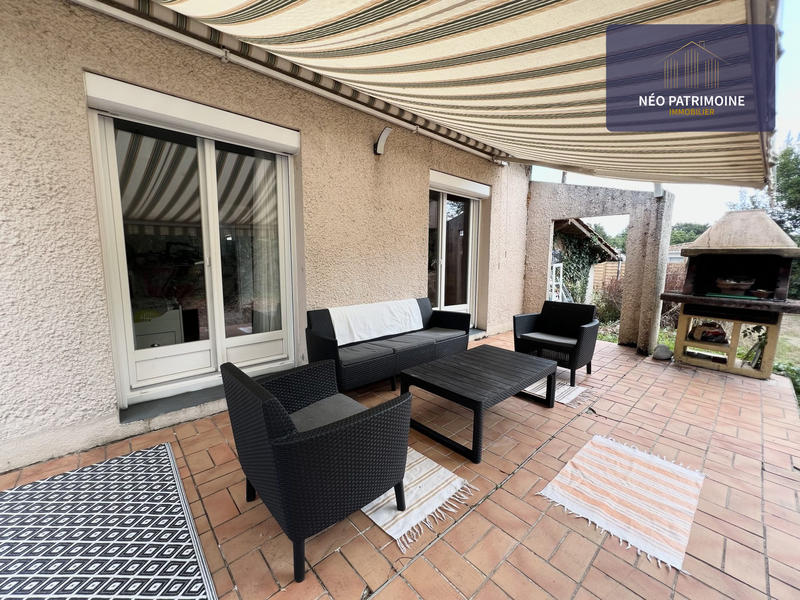 Maison - 98 m² - 5 pièces