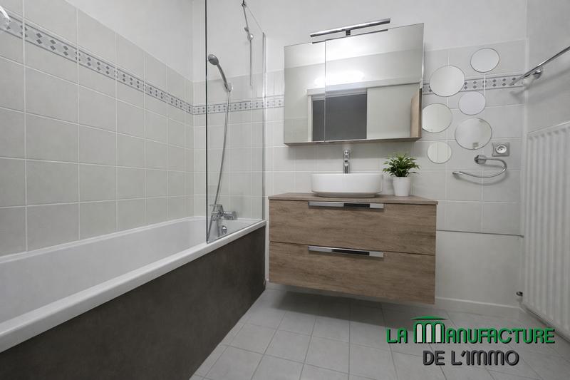 Appartement - 85 m² - 4 pièces