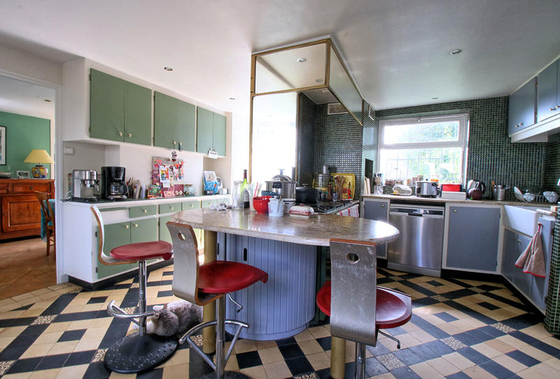 Maison - 291 m² - 11 pièces