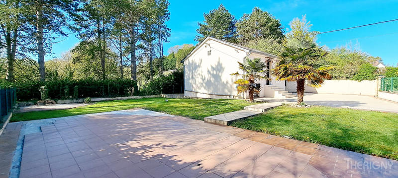 Maison - 88 m² - 4 pièces