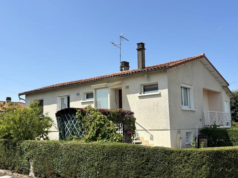 Maison - 85 m² - 5 pièces
