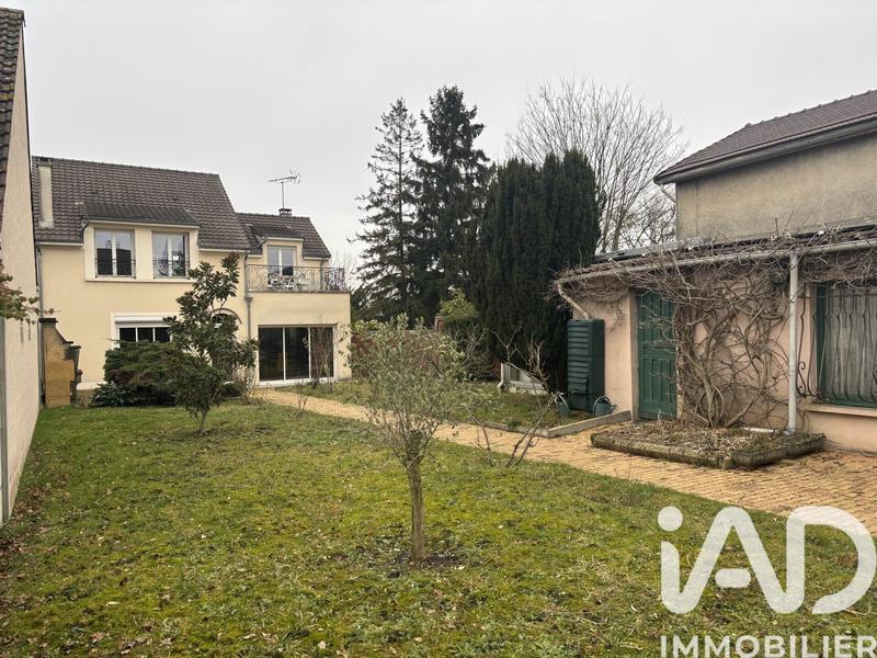 Maison - 140 m² - 6 pièces