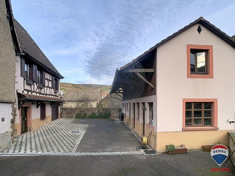 Maison de village - 87 m² - 5 pièces