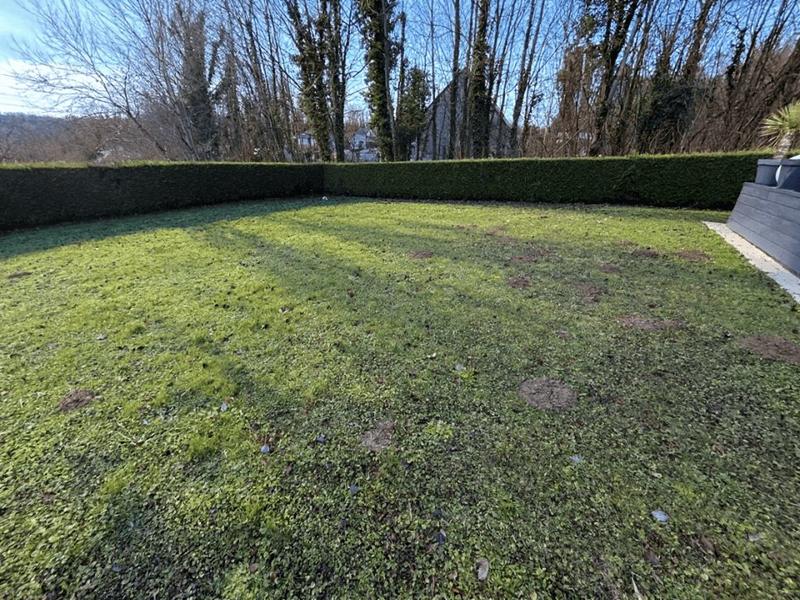 Maison - 180 m² - 7 pièces