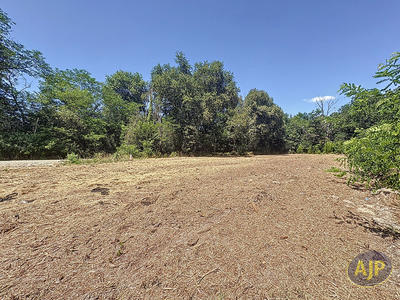 Terrain - 800 m²