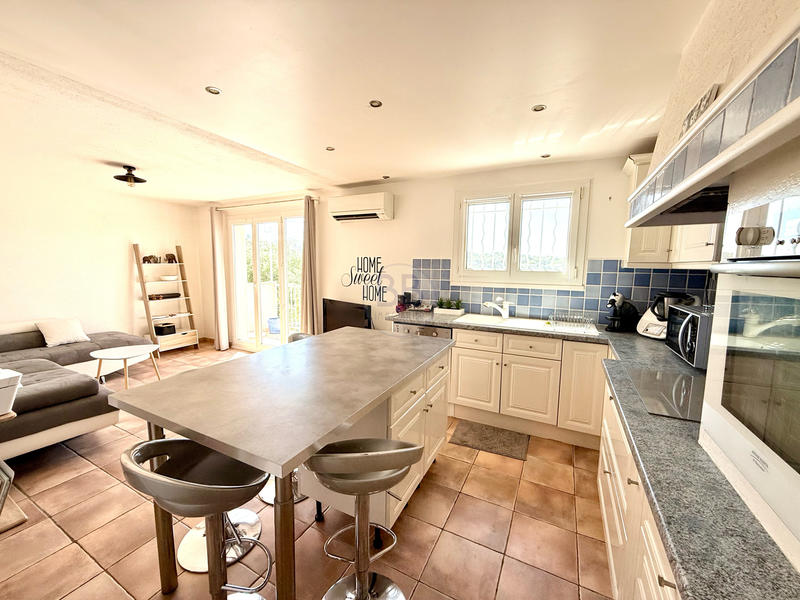 Villa - 85 m² - 4 pièces