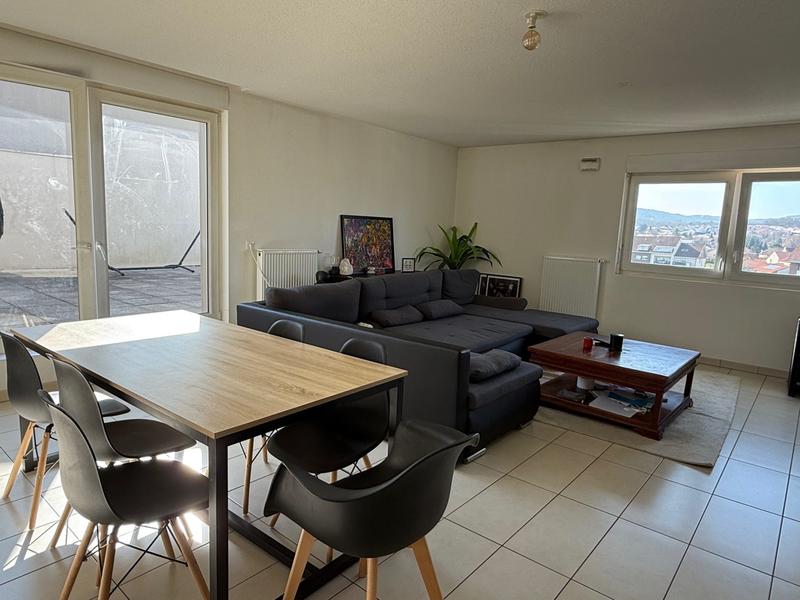 Appartement - 82 m² - 4 pièces