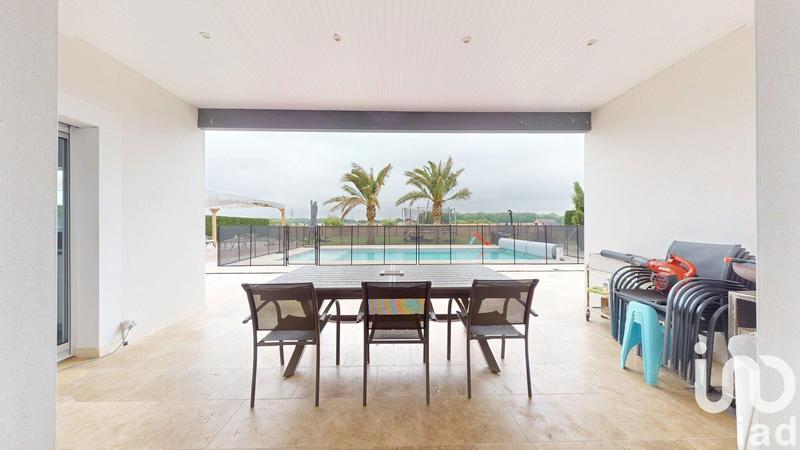 Maison - 191 m² - 5 pièces