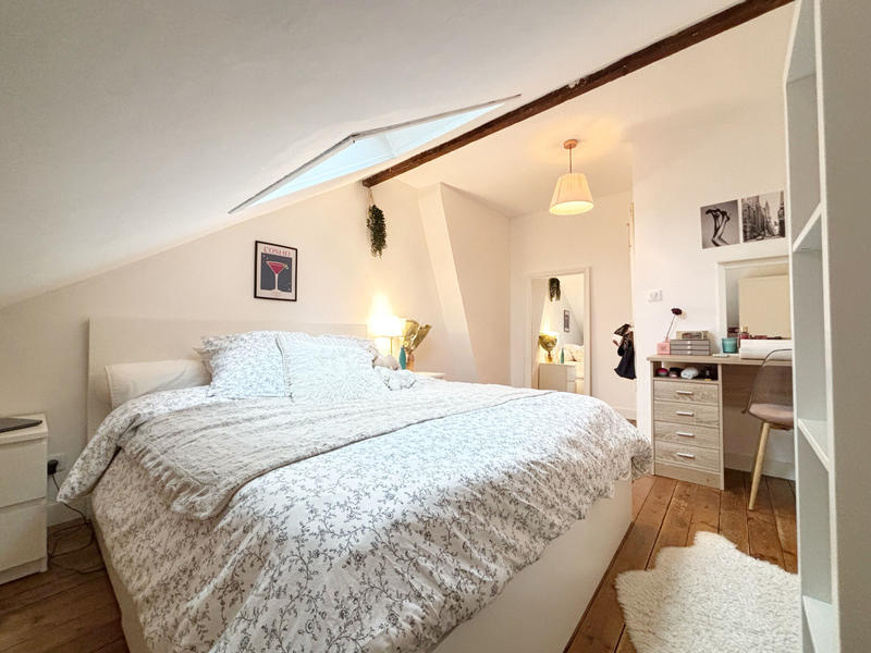 Maison - 159 m² - 7 pièces