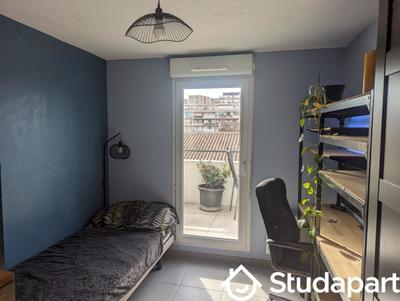 Chambre - 10 m² - 1 pièce