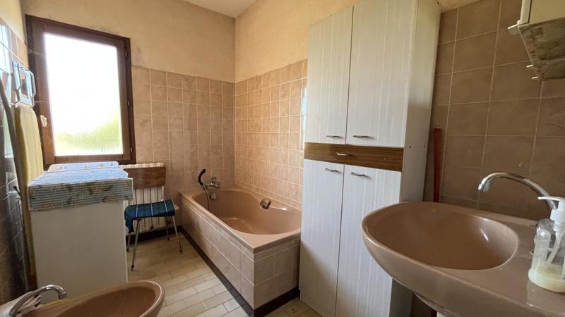 Maison - 110 m² - 6 pièces