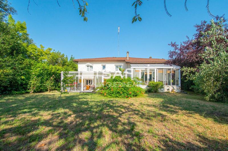 Maison - 174 m² - 6 pièces