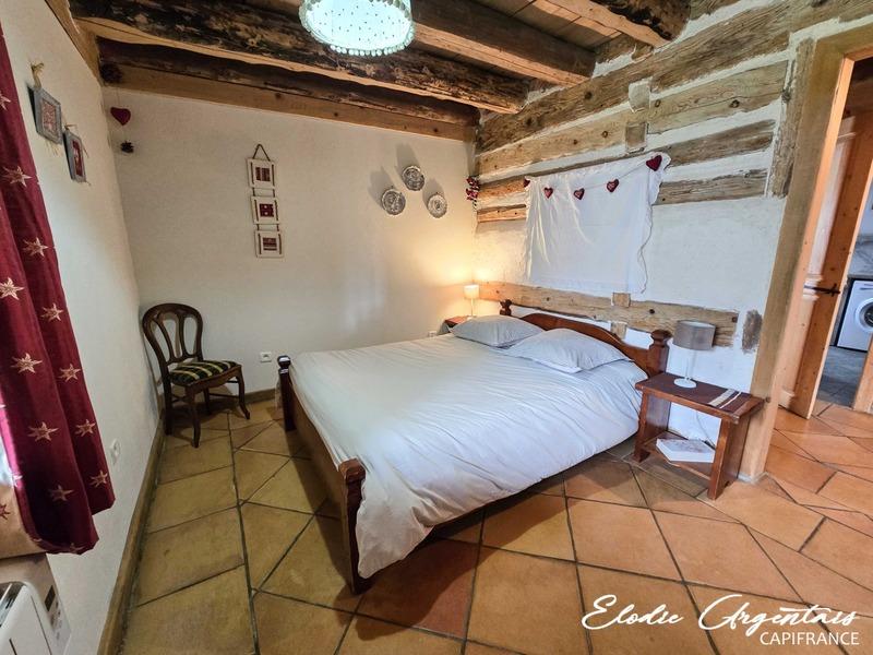 Châlet - 206 m² - 8 pièces