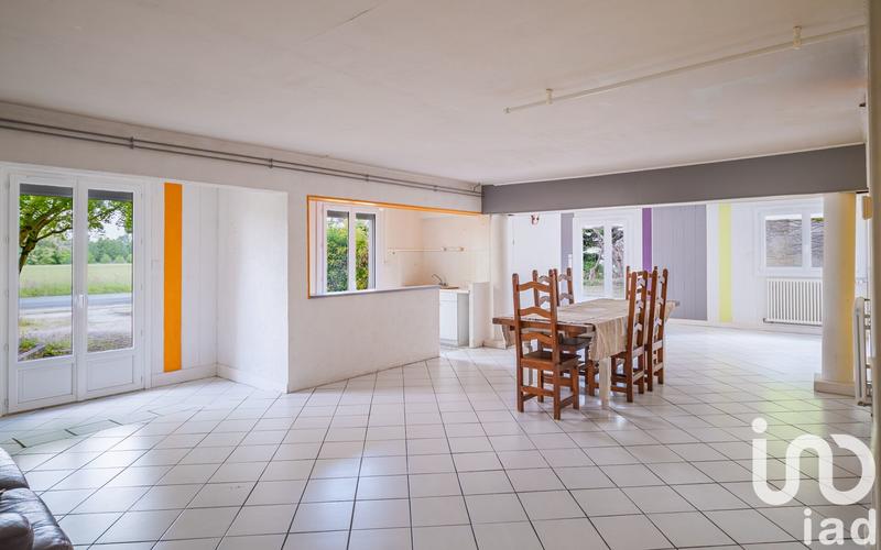 Maison - 315 m² - 10 pièces