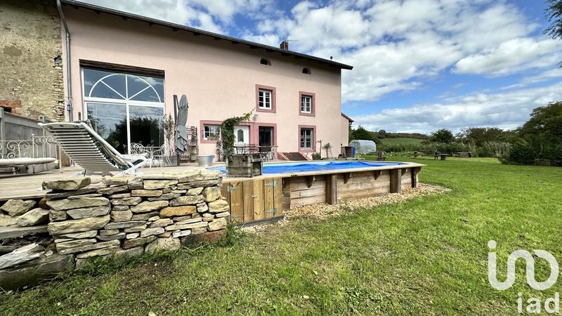 Maison - 246 m² - 6 pièces