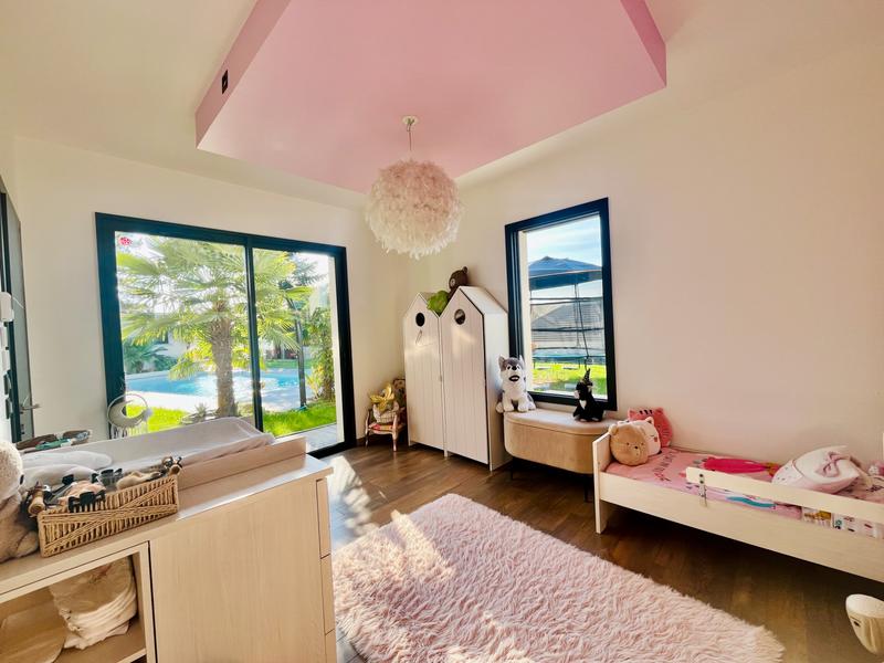 Maison - 179 m² - 6 pièces