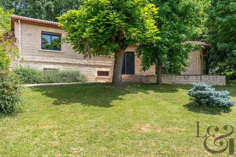 Maison - 127 m² - 6 pièces