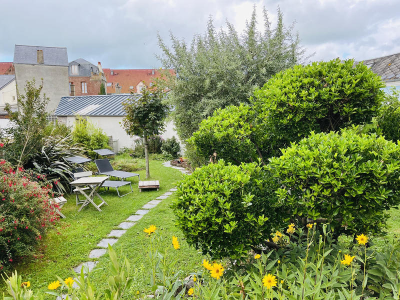 Maison - 202 m² - 10 pièces