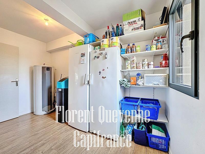 Maison - 180 m² - 6 pièces