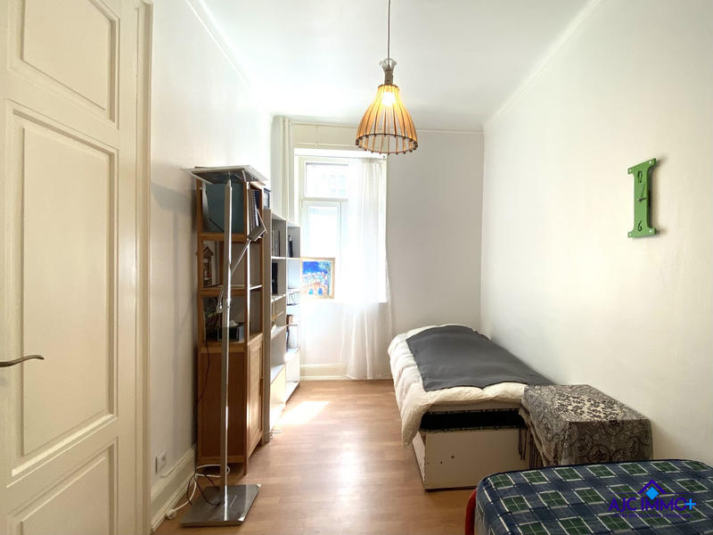 Appartement - 93 m² - 4 pièces