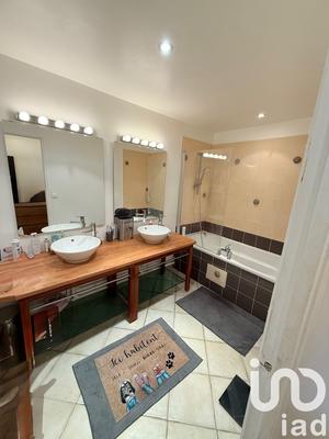 Appartement - 84 m² - 4 pièces