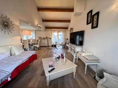 Maison - 125 m² - 4 pièces