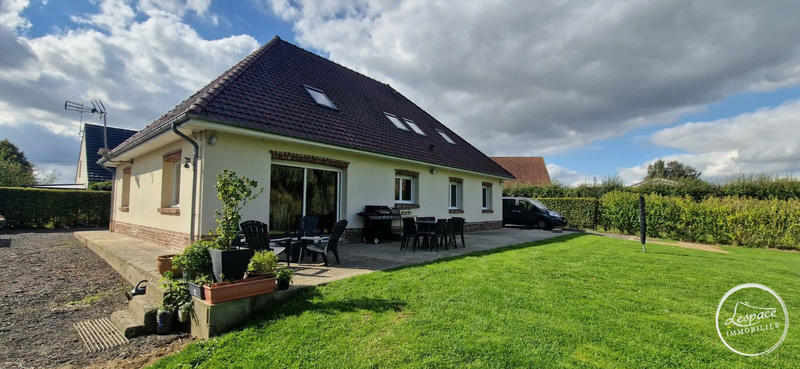 Maison - 186 m² - 8 pièces