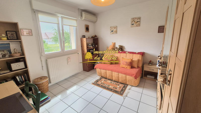 Maison - 255 m² - 8 pièces