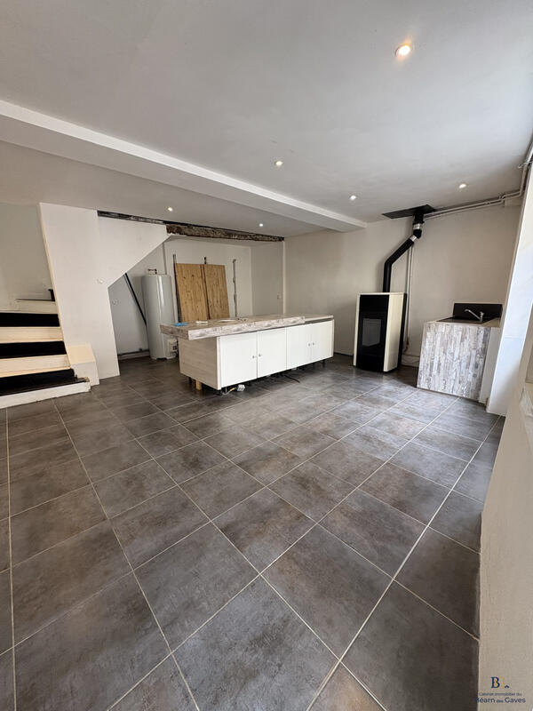 Maison ancienne - 107 m² - 4 pièces