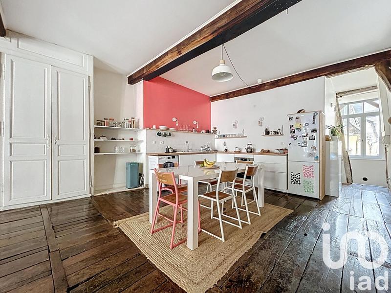 Appartement - 100 m² - 4 pièces