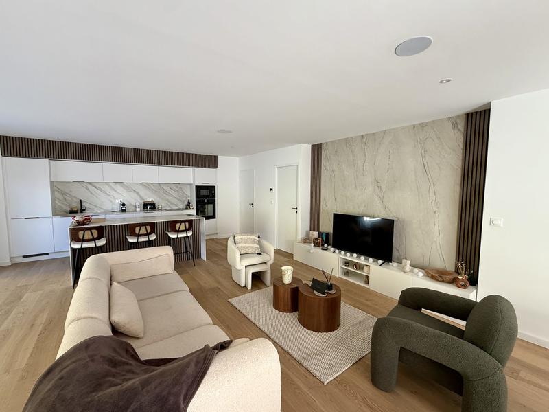 Maison - 166 m² - 6 pièces