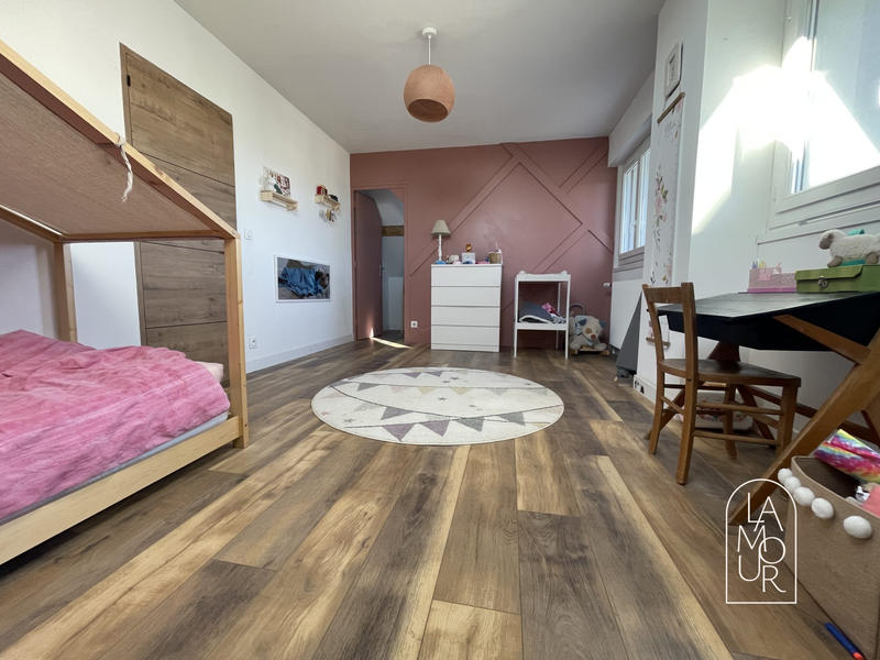 Maison - 157 m² - 7 pièces