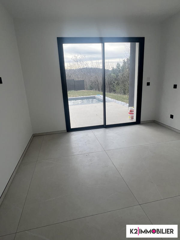 Villa - 130 m² - 5 pièces