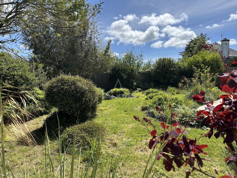 Maison - 177 m² - 10 pièces