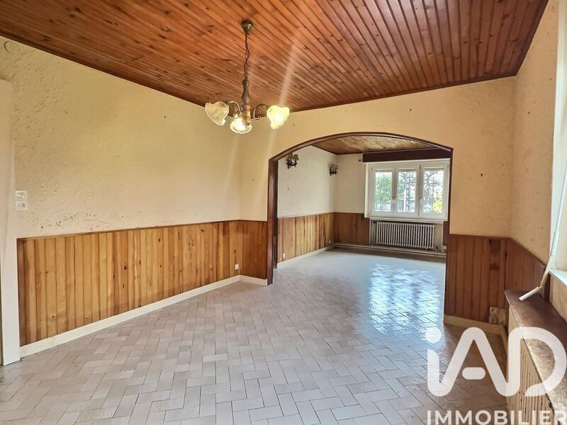 Maison - 95 m² - 5 pièces