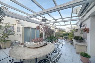 Appartement - 97 m² - 4 pièces