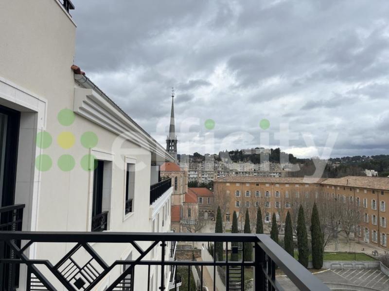 Appartement - 74 m² - 3 pièces