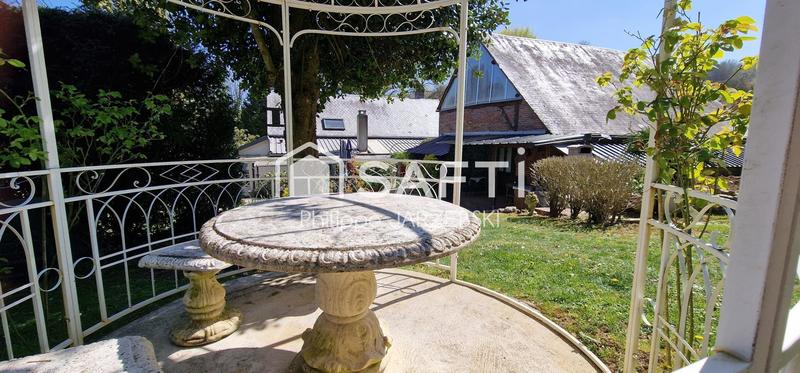 Maison - 158 m² - 5 pièces