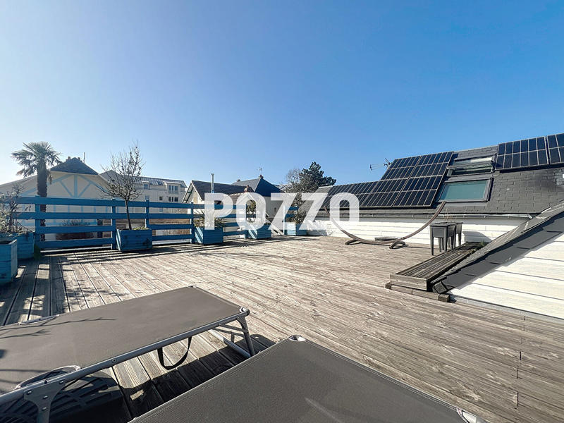 Maison - 195 m² - 8 pièces