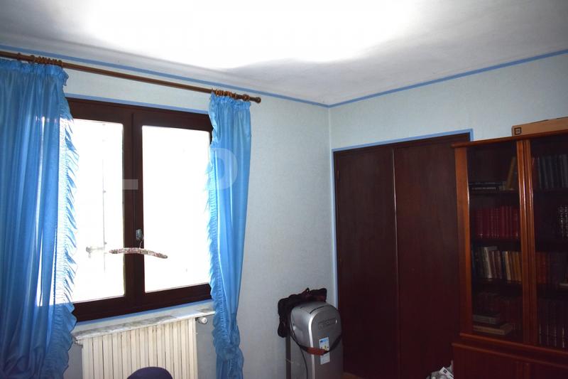 Maison - 215 m² - 14 pièces