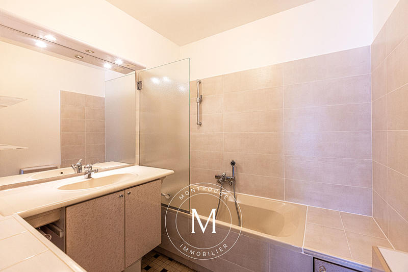 Appartement - 74 m² - 4 pièces