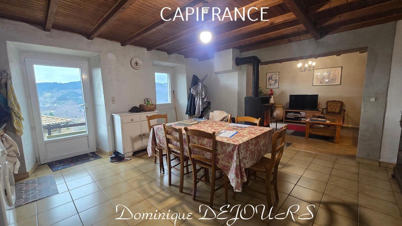 Maison - 95 m² - 3 pièces