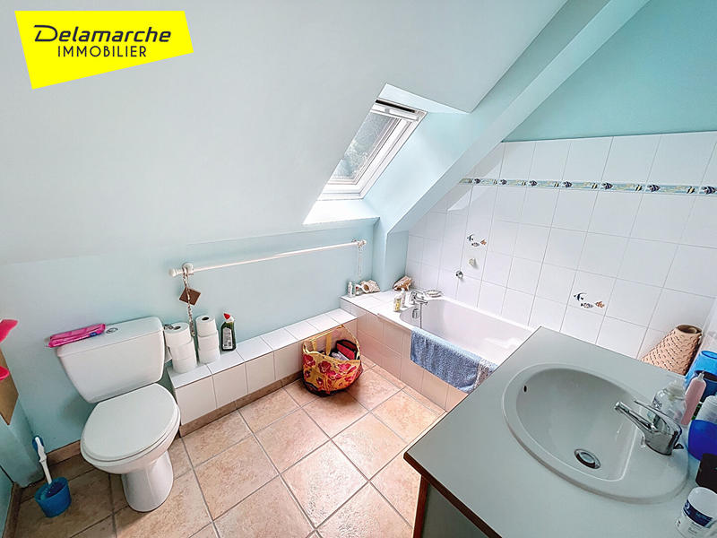 Maison - 93 m² - 6 pièces