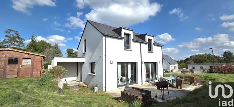 Maison - 98 m² - 4 pièces