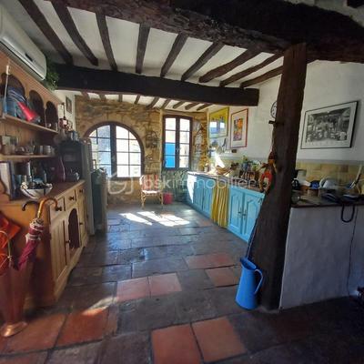 Maison ancienne - 174 m² - 6 pièces