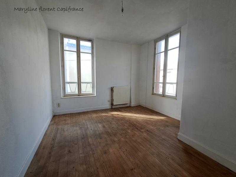 Maison - 92 m² - 5 pièces